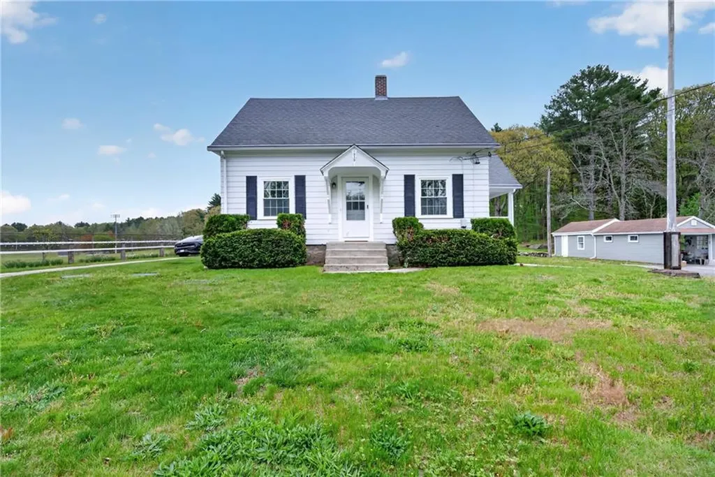 1938 Providence Pike North Smithfield RI 02896