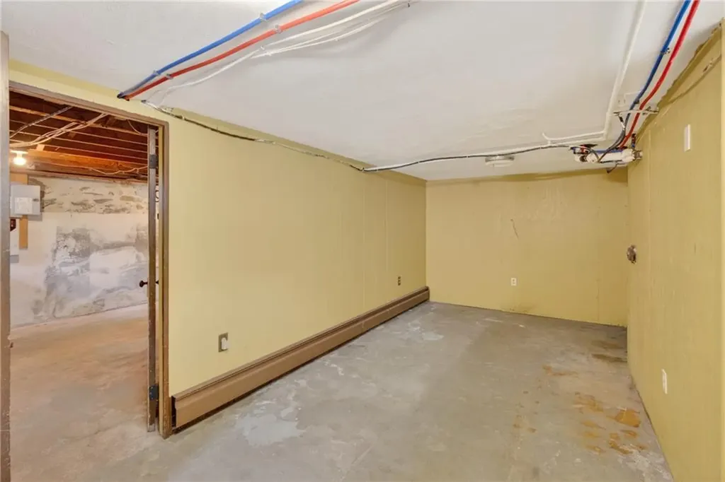 1938 Providence Pike North Smithfield RI 02896