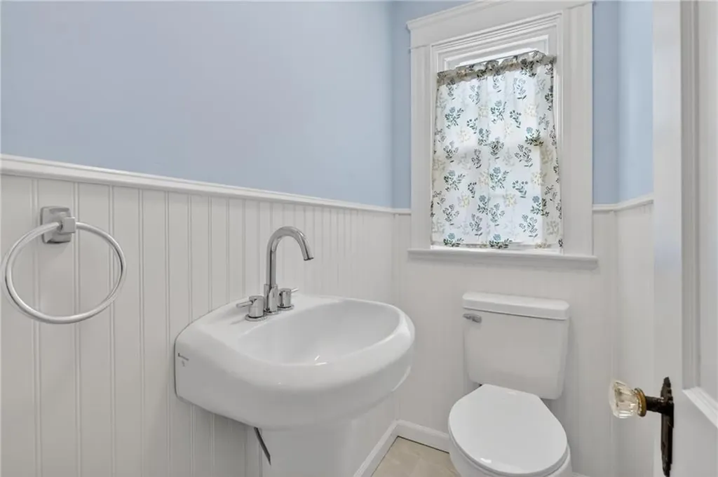 1938 Providence Pike North Smithfield RI 02896