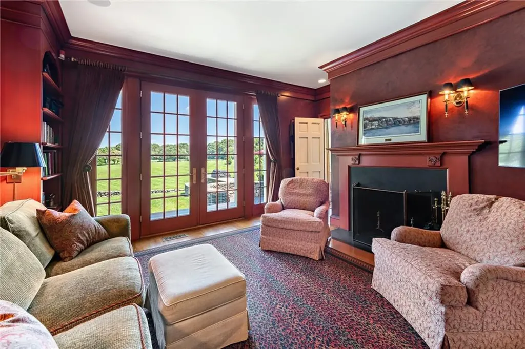 1591 C Commodore Perry Highway South Kingstown RI 02879