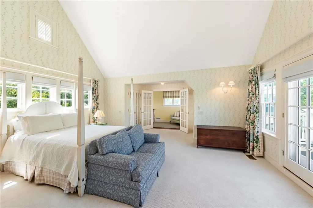 1591 C Commodore Perry Highway South Kingstown RI 02879
