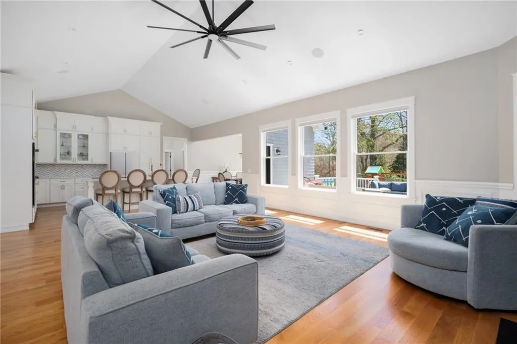 24 Tern Road Narragansett RI 02882