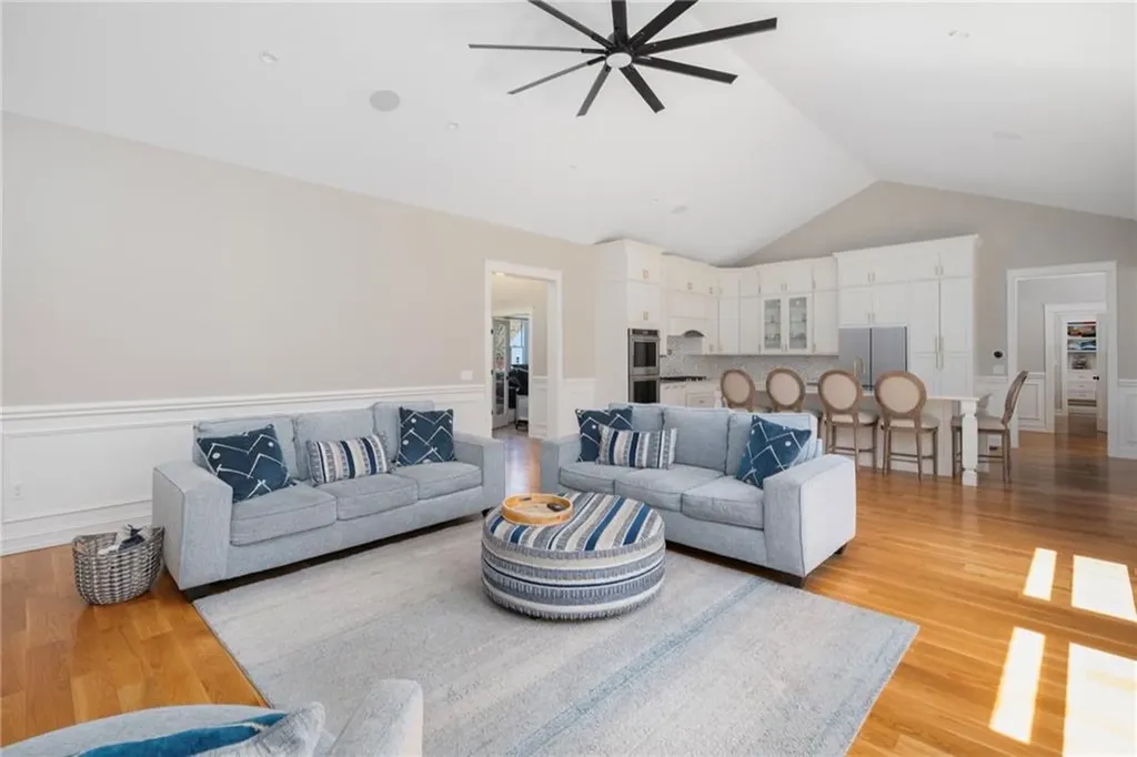 24 Tern Road Narragansett RI 02882