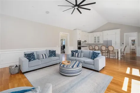 24 Tern Road Narragansett RI 02882