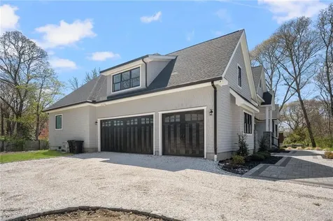 24 Tern Road Narragansett RI 02882