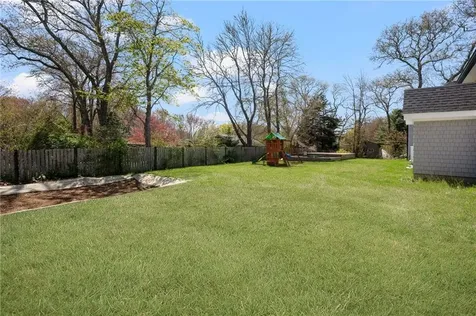 24 Tern Road Narragansett RI 02882