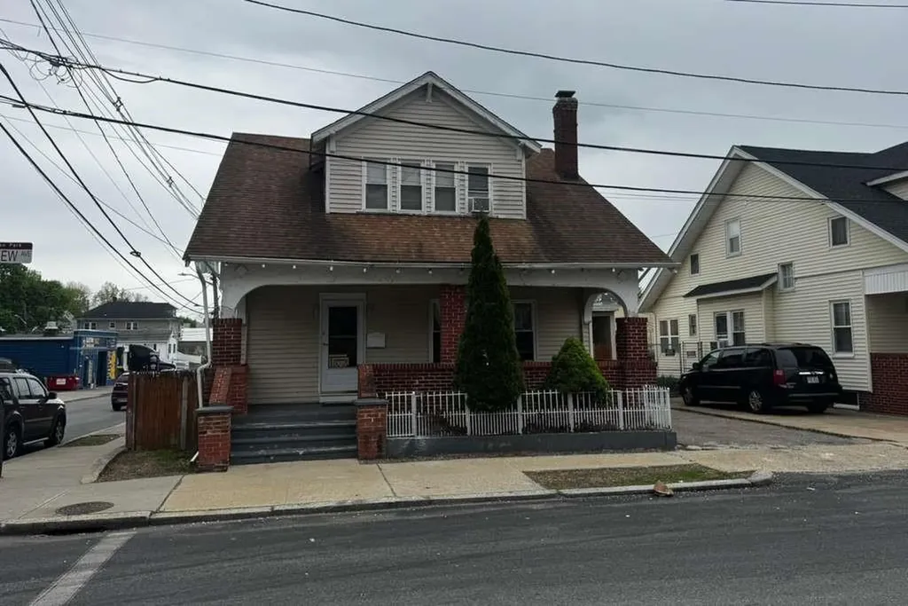 2 Parkview Avenue Providence RI 02905