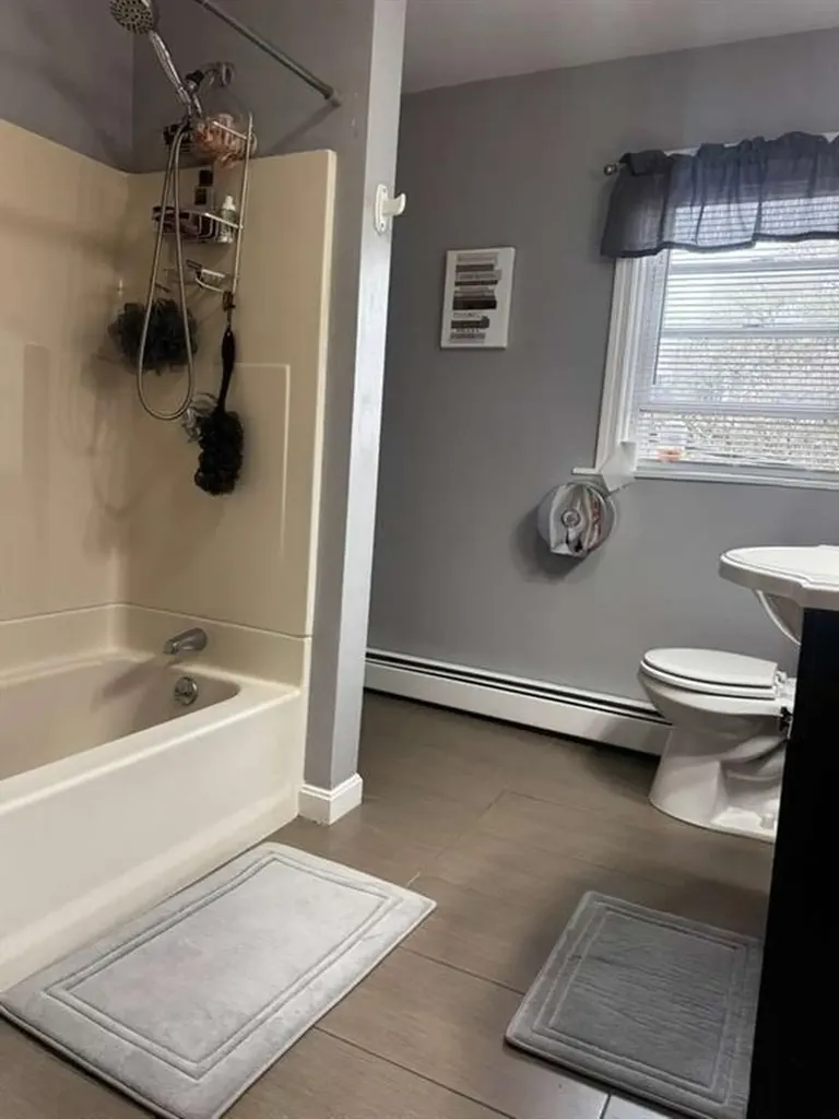 2 Parkview Avenue Providence RI 02905