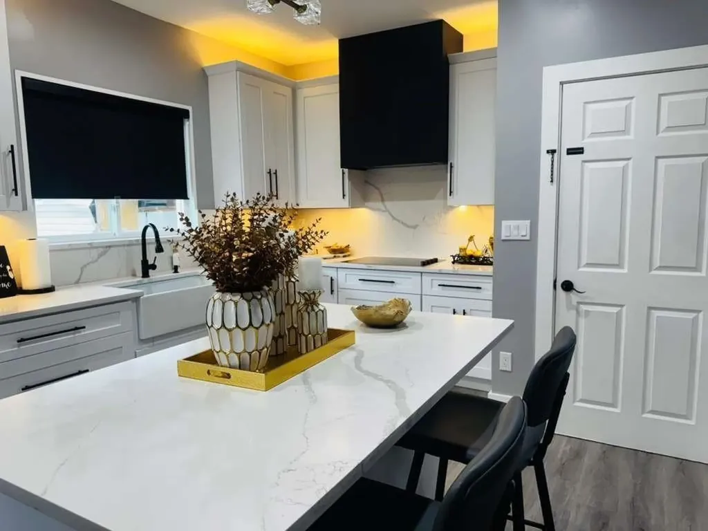 2 Parkview Avenue Providence RI 02905