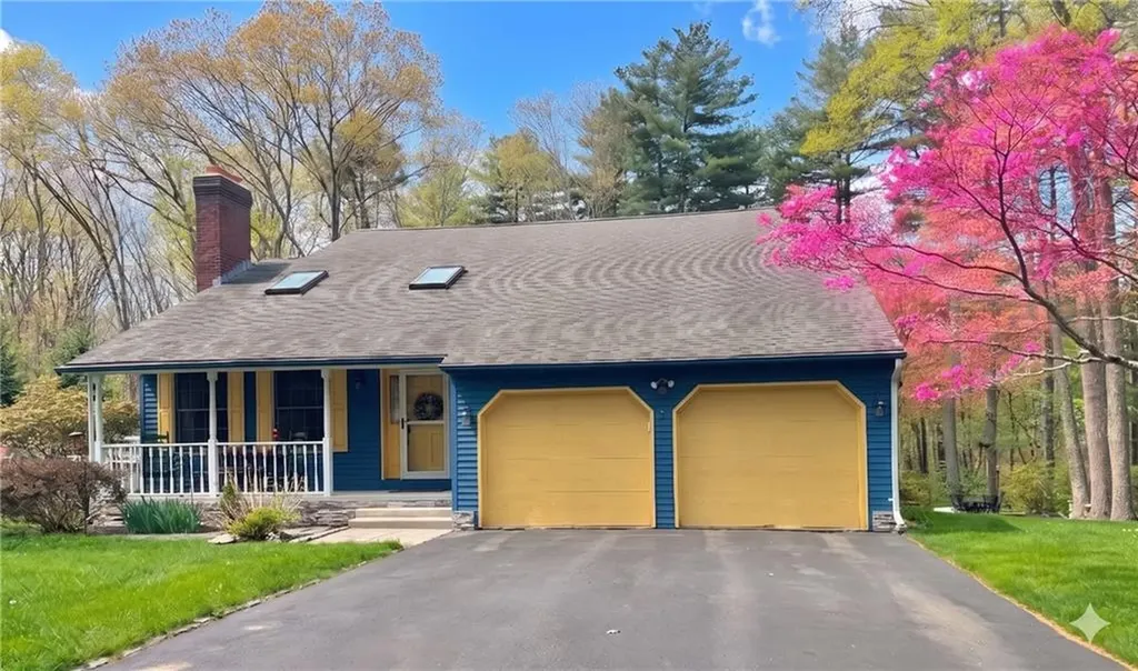 20 Follett Street North Smithfield RI 02896