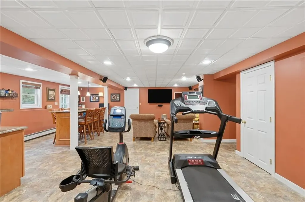 20 Follett Street North Smithfield RI 02896