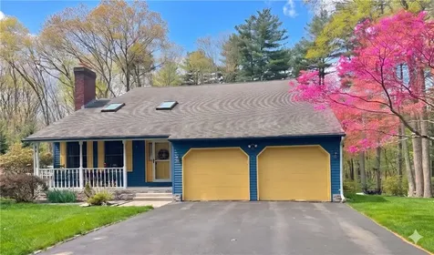 20 Follett Street North Smithfield RI 02896