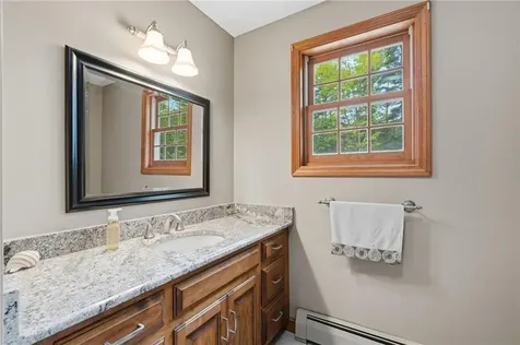 20 Follett Street North Smithfield RI 02896