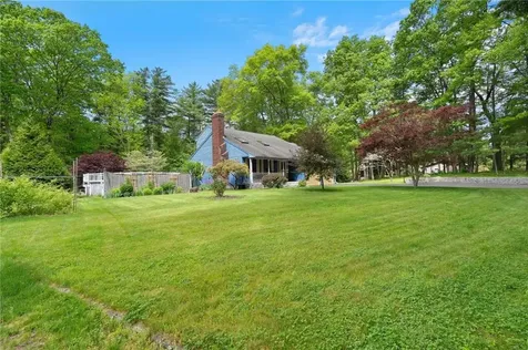 20 Follett Street North Smithfield RI 02896