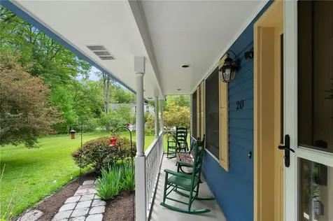 20 Follett Street North Smithfield RI 02896