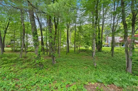 20 Follett Street North Smithfield RI 02896