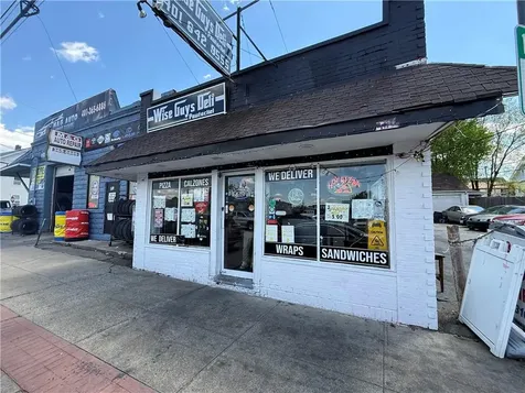 511 Broadway Street Pawtucket RI 02860