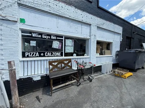 511 Broadway Street Pawtucket RI 02860