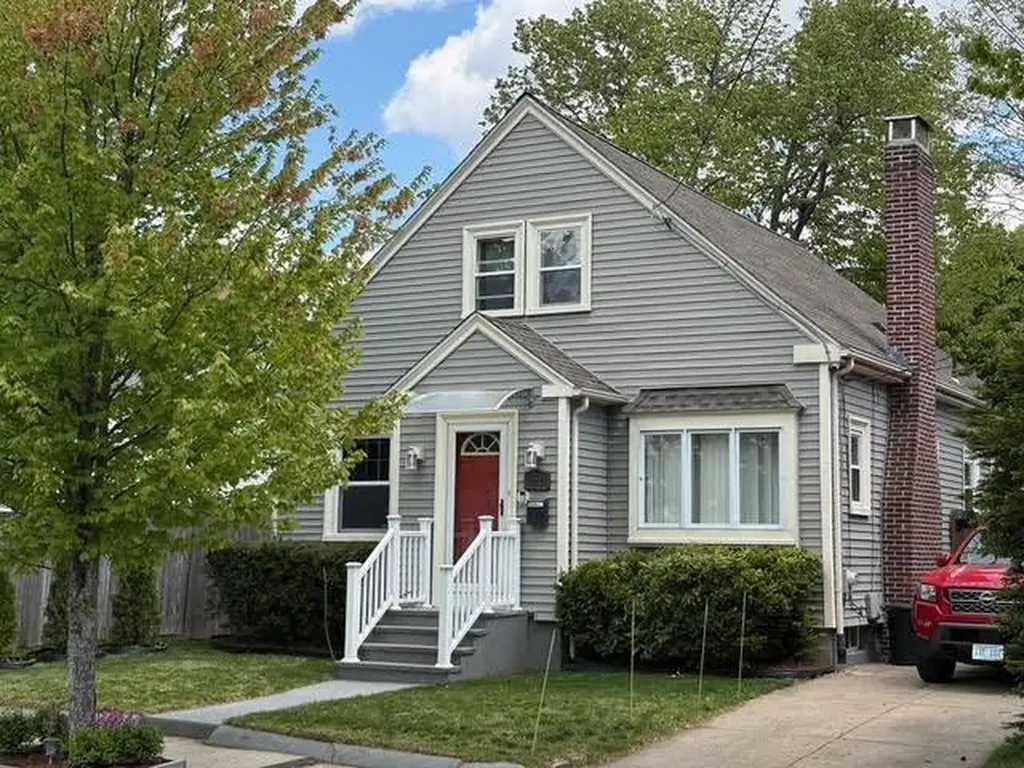 225 Leah Street Providence RI 02908