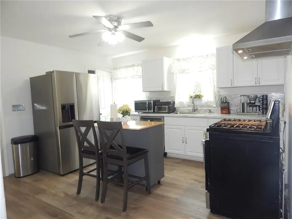 225 Leah Street Providence RI 02908