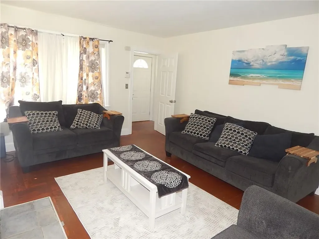 225 Leah Street Providence RI 02908
