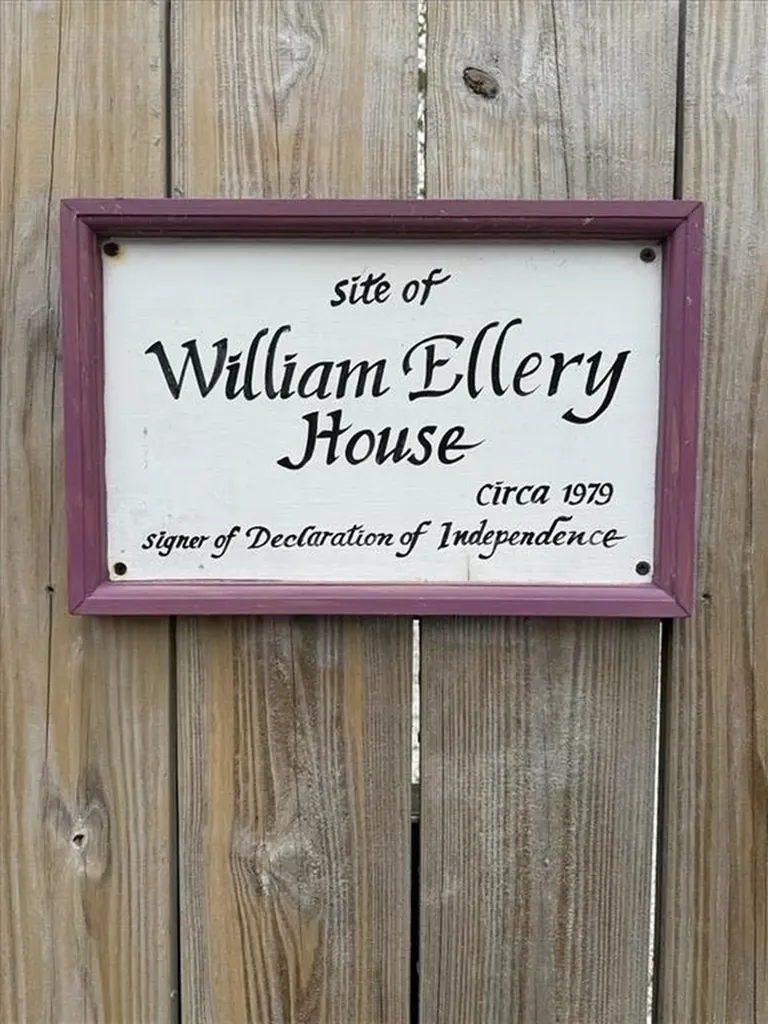9 Thames Street Newport RI 02840