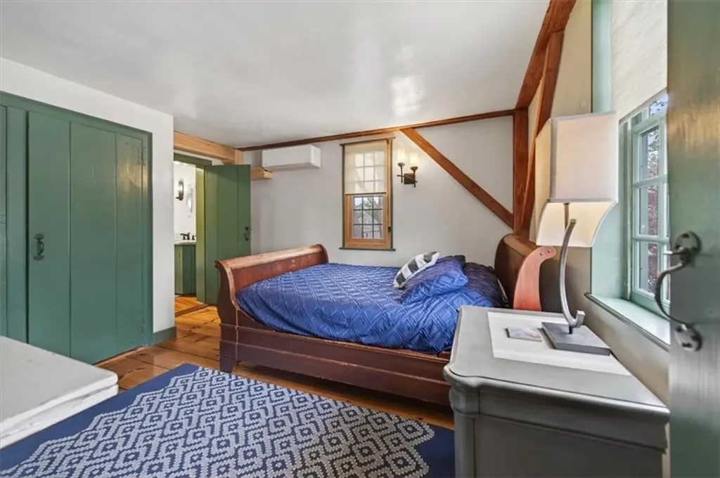 9 Thames Street Newport RI 02840