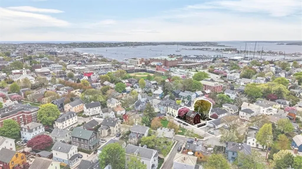 9 Thames Street Newport RI 02840