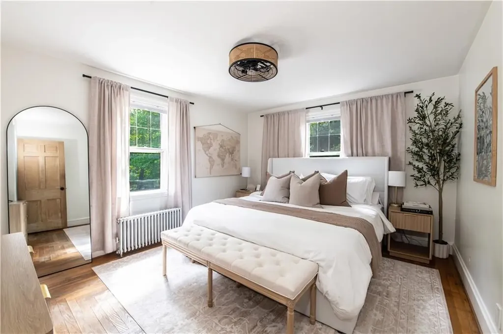 75 Knotty Oak Road Coventry RI 02816