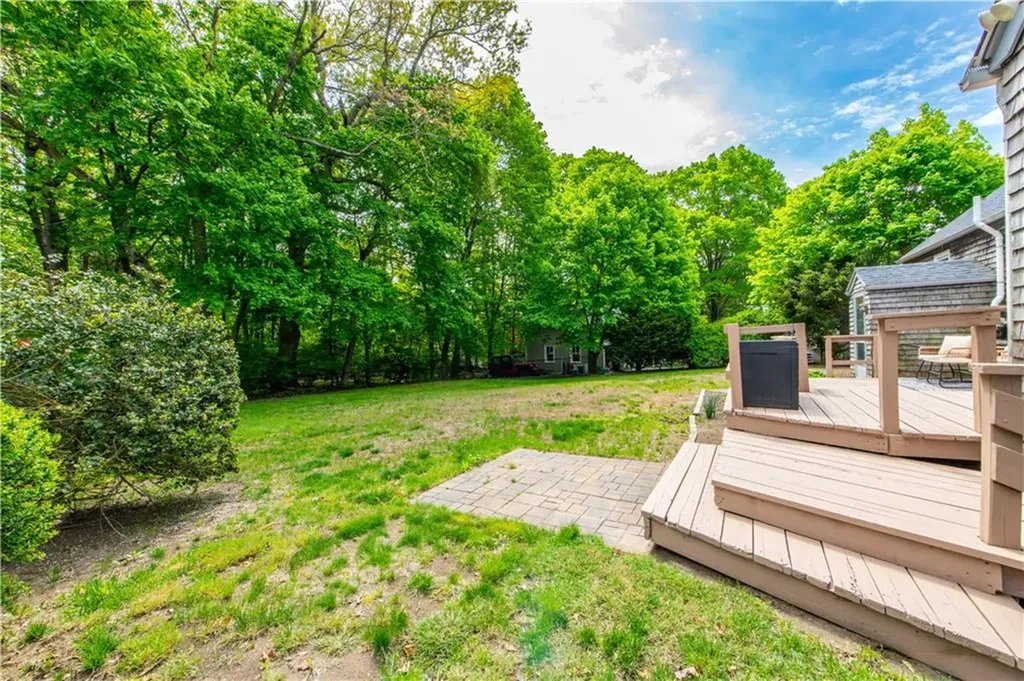 75 Knotty Oak Road Coventry RI 02816