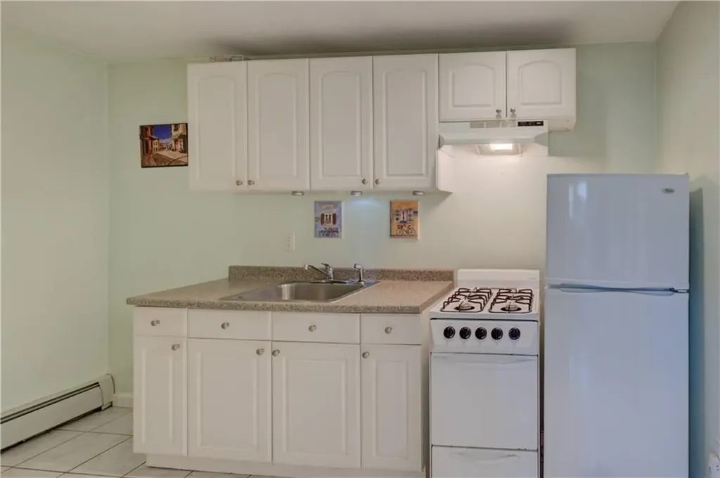 60 North Street Cranston RI 02920