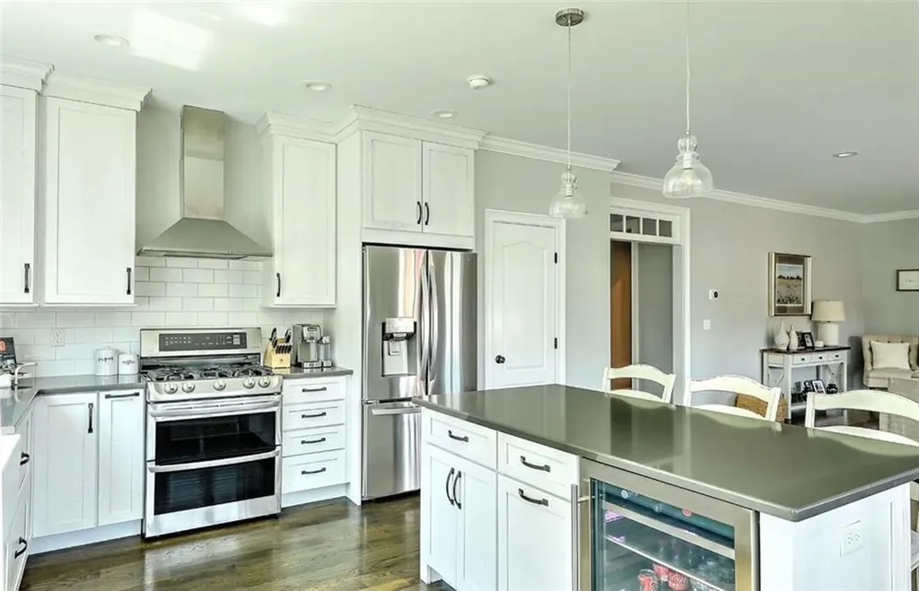 1 West Farm Road Smithfield RI 02917