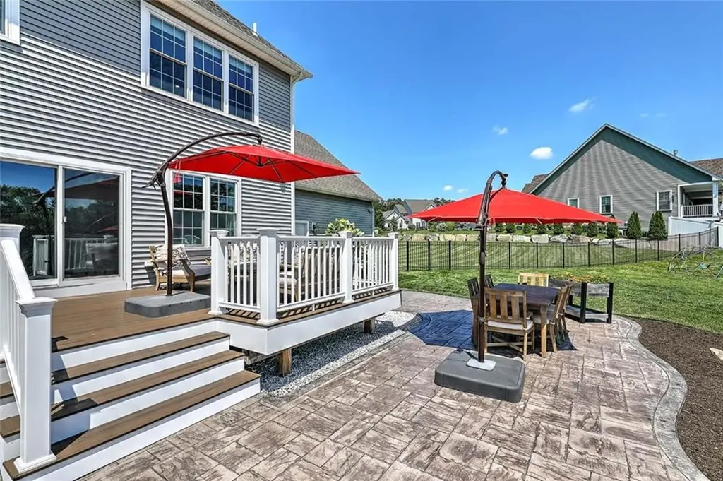 1 West Farm Road Smithfield RI 02917