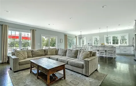 1 West Farm Road Smithfield RI 02917