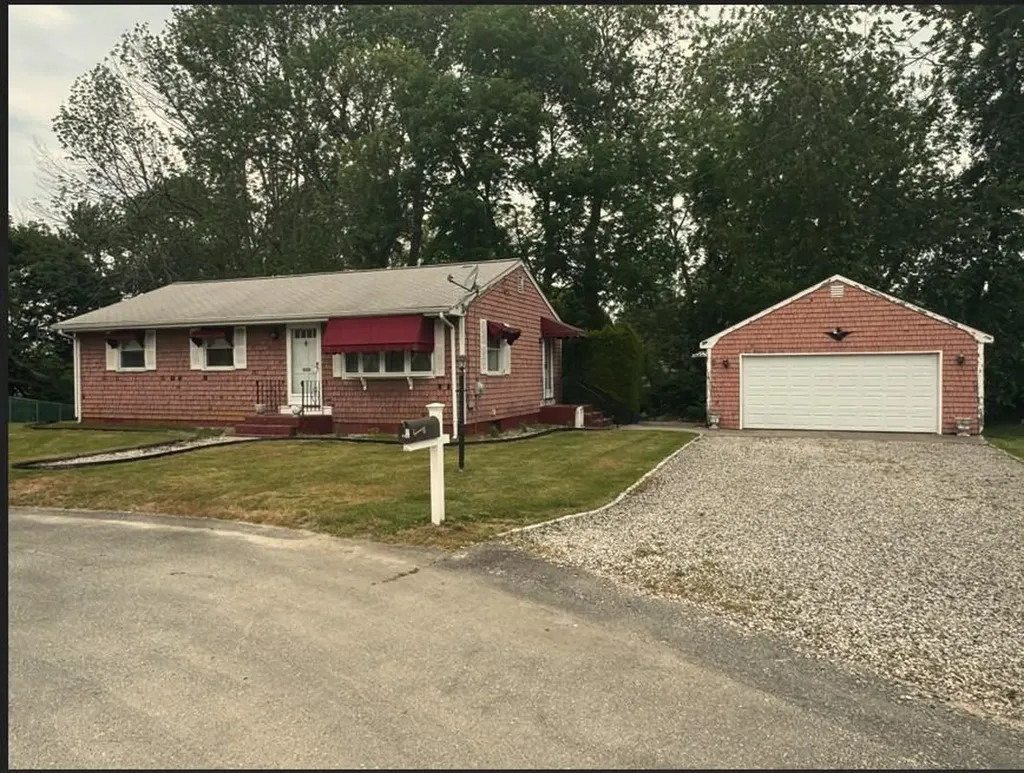 18 Almeida Drive Warren RI 02885