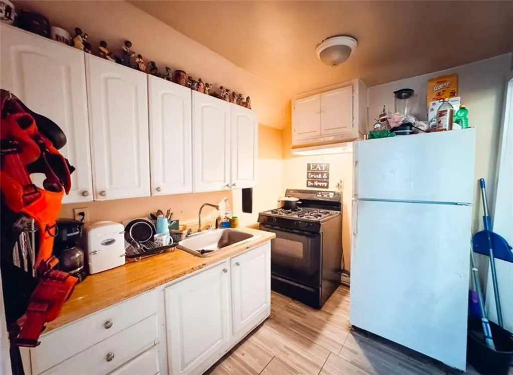 45 47 Ayrault Street Providence RI 02908