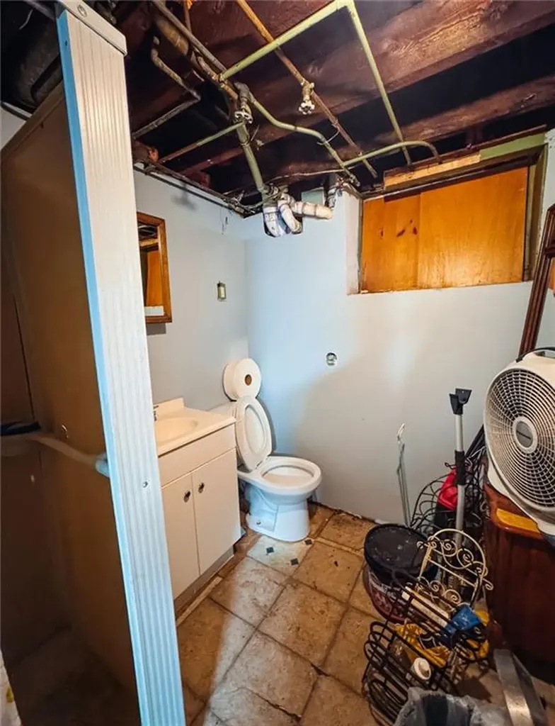 45 47 Ayrault Street Providence RI 02908