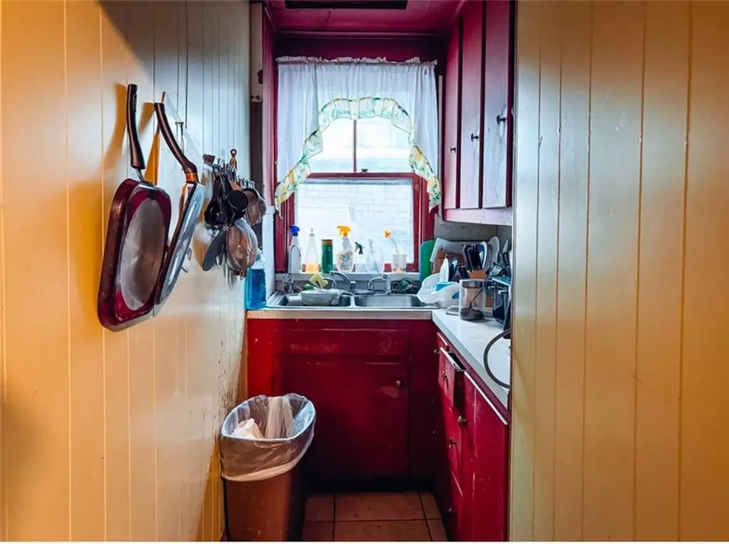 45 47 Ayrault Street Providence RI 02908