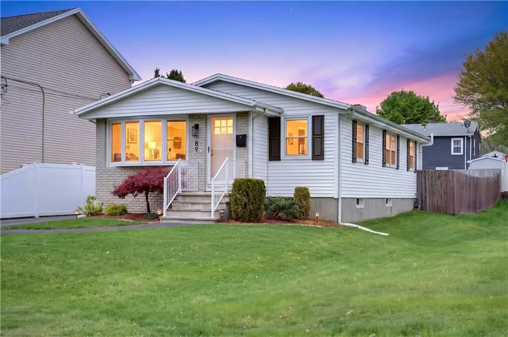 89 Royal Avenue Cranston RI 02920