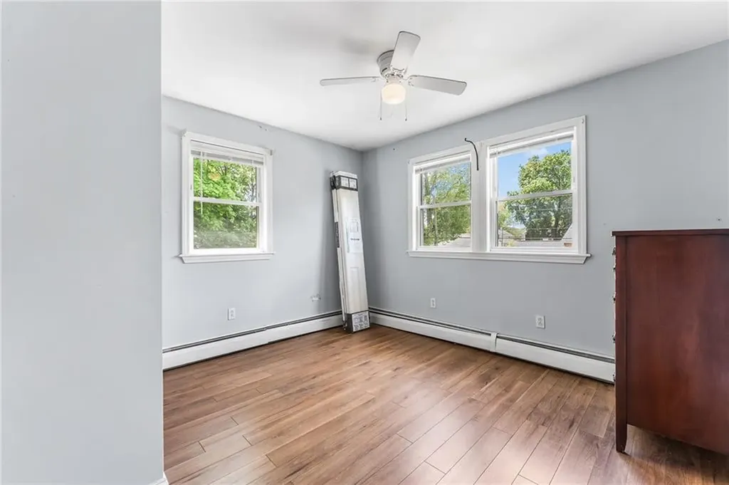 65 Redland Avenue East Providence RI 02916