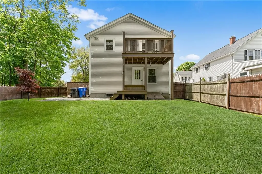 65 Redland Avenue East Providence RI 02916