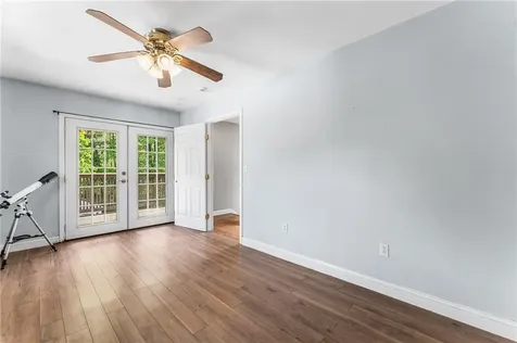 65 Redland Avenue East Providence RI 02916