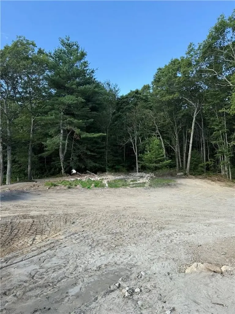 167 Liberty Road Exeter RI 02822