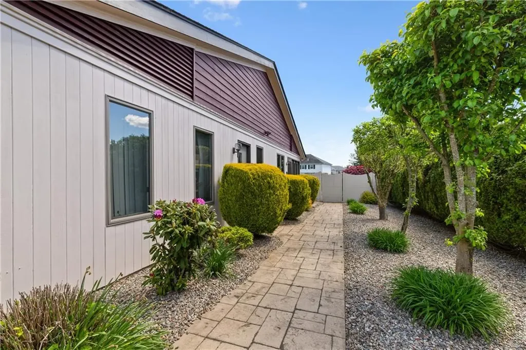 27 Alpine Estates Drive Cranston RI 02921