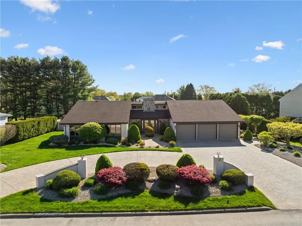 27 Alpine Estates Drive Cranston RI 02921