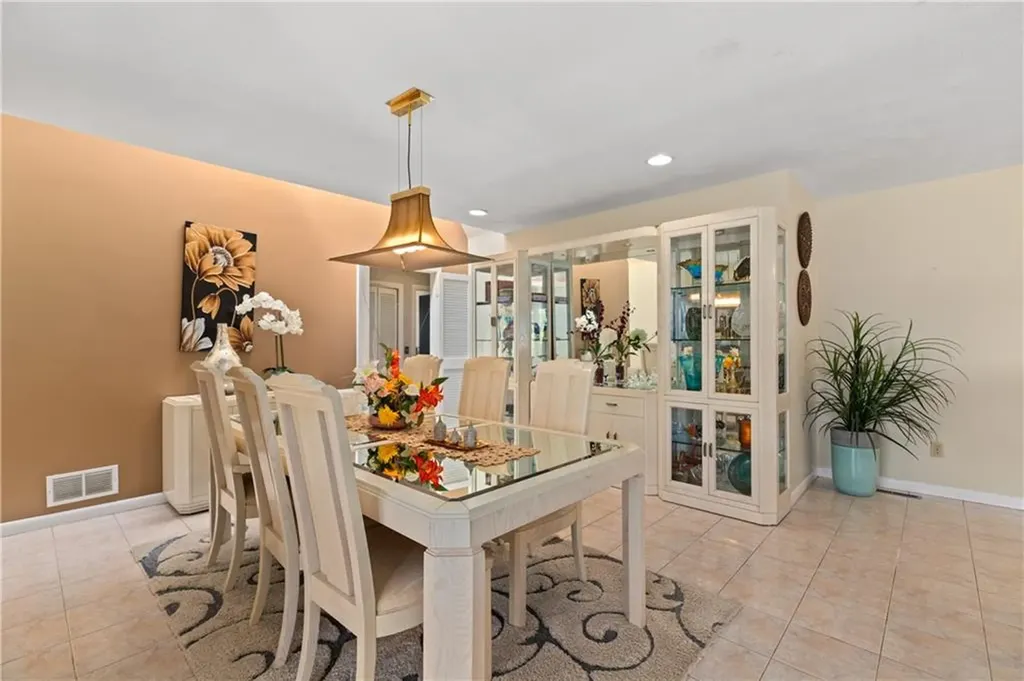 27 Alpine Estates Drive Cranston RI 02921