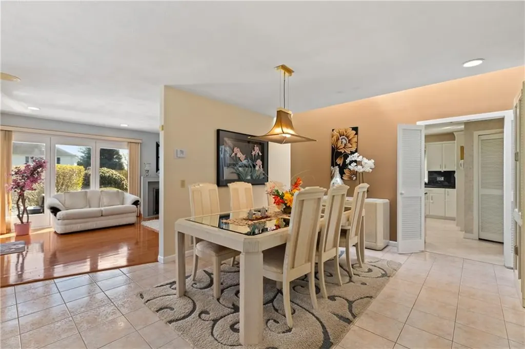 27 Alpine Estates Drive Cranston RI 02921
