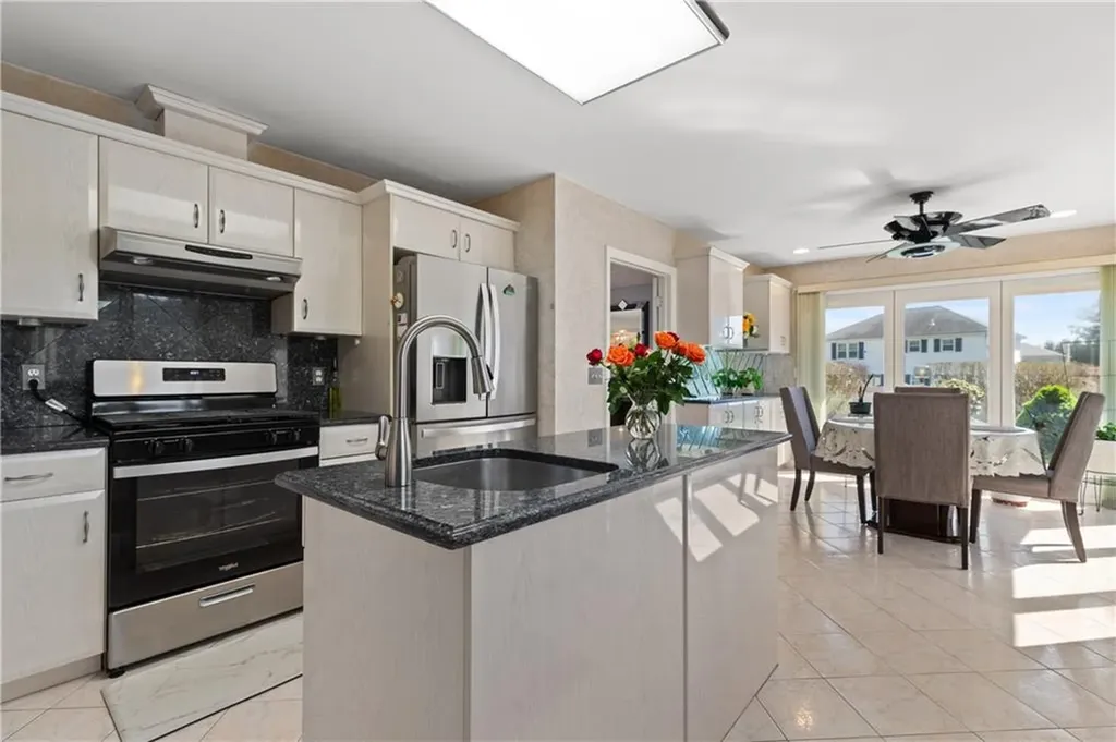 27 Alpine Estates Drive Cranston RI 02921