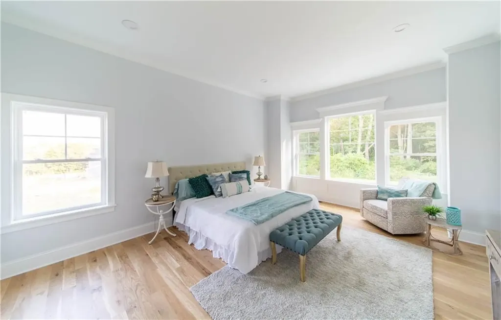 02 Venus Drive Warwick RI 02818