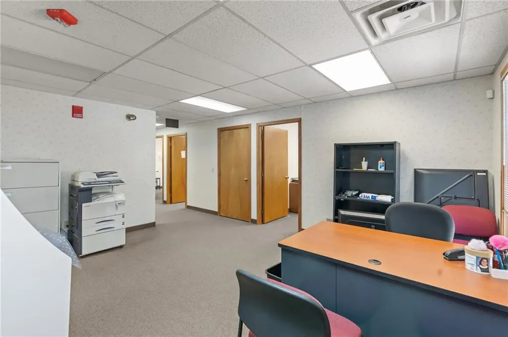 33 College Hill Road Warwick RI 02886